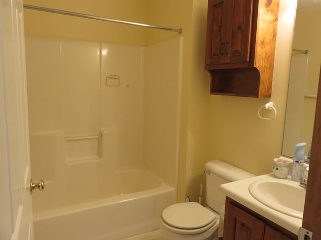 Photo - 5801 Wensleydale Dr