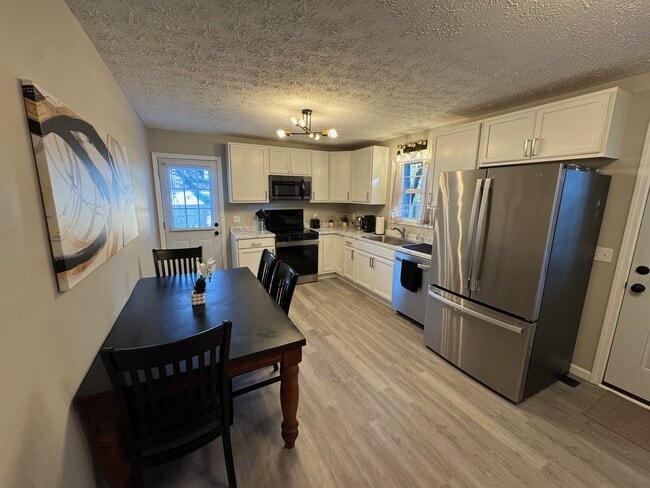 Photo - 220 Virginia Ave