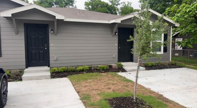 Photo - 1103 Attas Ave