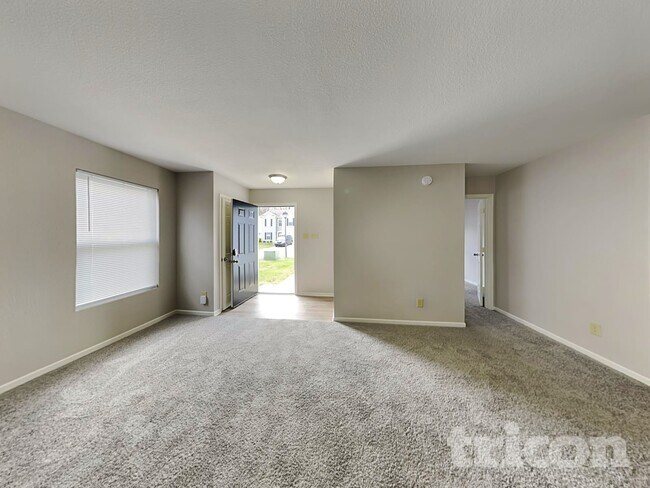 Photo - 8039 Retreat Ln