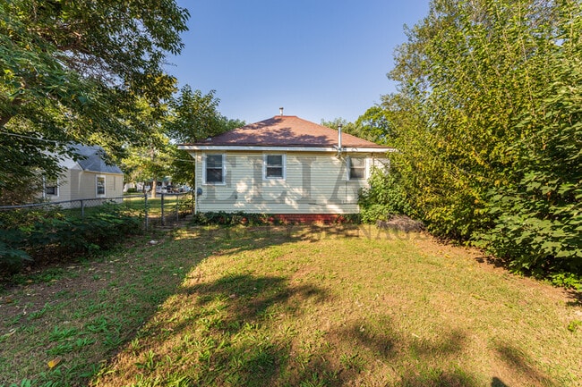 Photo - 308 N Reno St