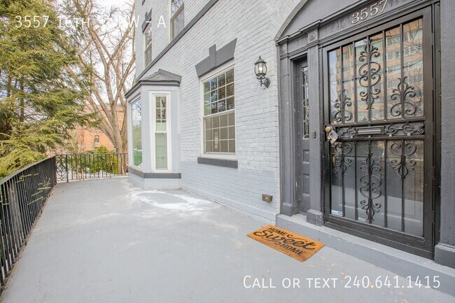 3557 16th St NW Unit A