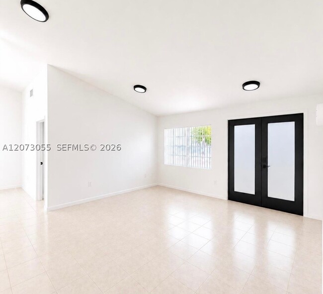 Photo - 10290 SW 146th Ave