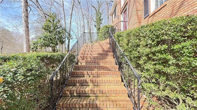 Photo - 177 Plantation Trce