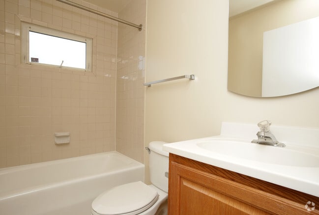 North Severn Village - No Costs Utilities*