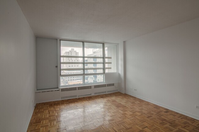 Photo - 1975 Maisonneuve Blvd W Unité 1401