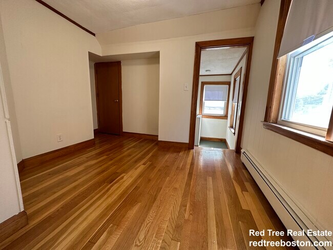 37 Cottage St Unit 1