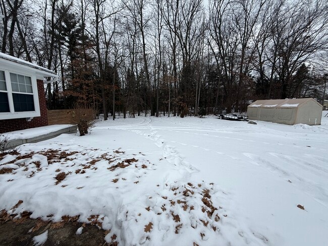 Photo - 1719 Charms Rd