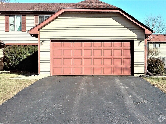 Building Photo - 1217 Andover Cir Rental