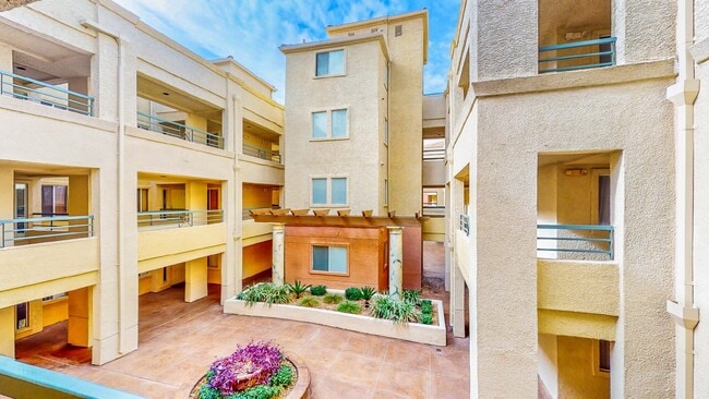 Photo - "Chic Las Vegas Condo Oasis: 1-Bedroom Gem with Granite Touch - 692 Sq Ft of Style!" Unidad #229
