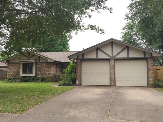 Photo - 22815 Merrymount Dr Casa