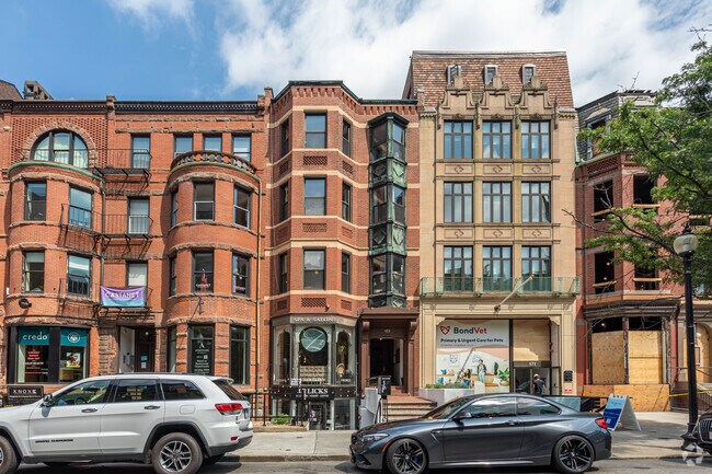 Photo - 173 Newbury St