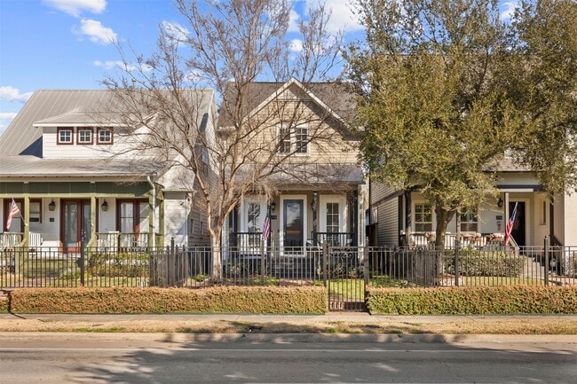 Photo - 8758 Kempwood Dr