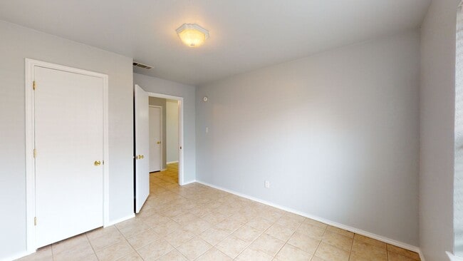 Photo - 2 WEEKS FREE RENT + $1,295 + EVP FLOORING IN NOLANVILLE!