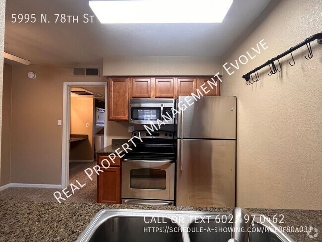 Building Photo - Charming Scottsdale Condo Unit # 1080