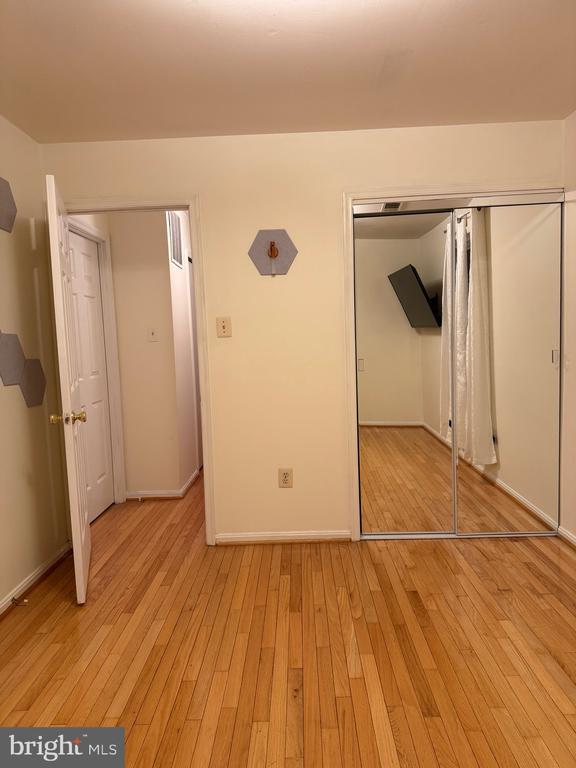 Photo - 19 Allenhurst Ct