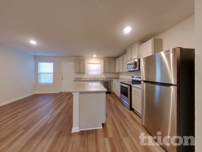 Photo - 76 Fairview Way