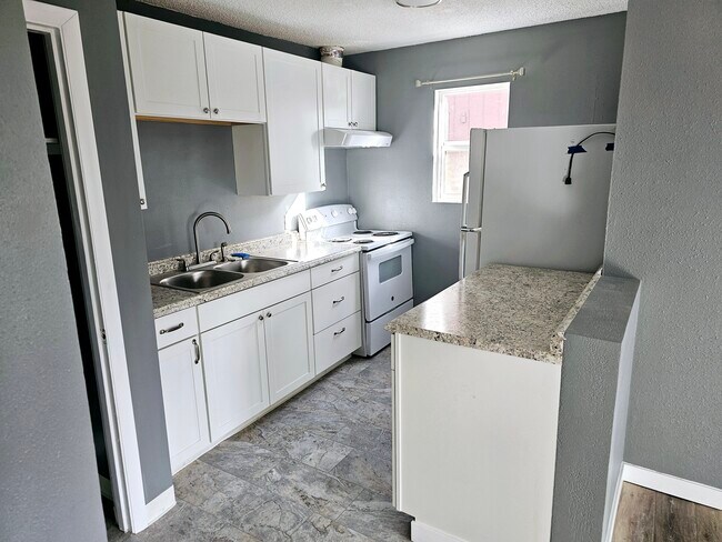 Photo - 534 N Bliss St Unit 3