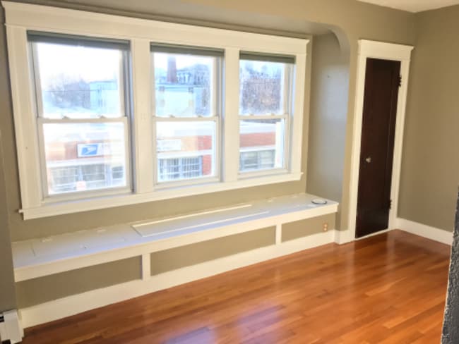 Photo - 13 Mechanic St Unit 2