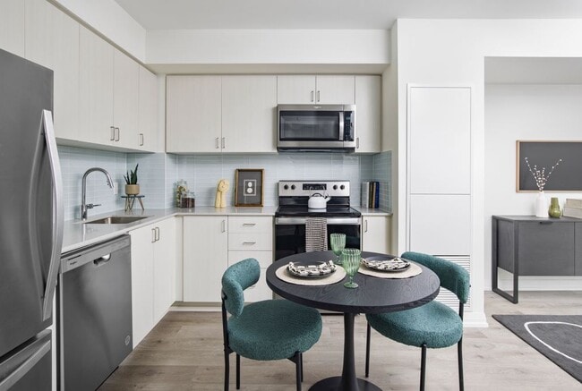 Photo - Parkside Square