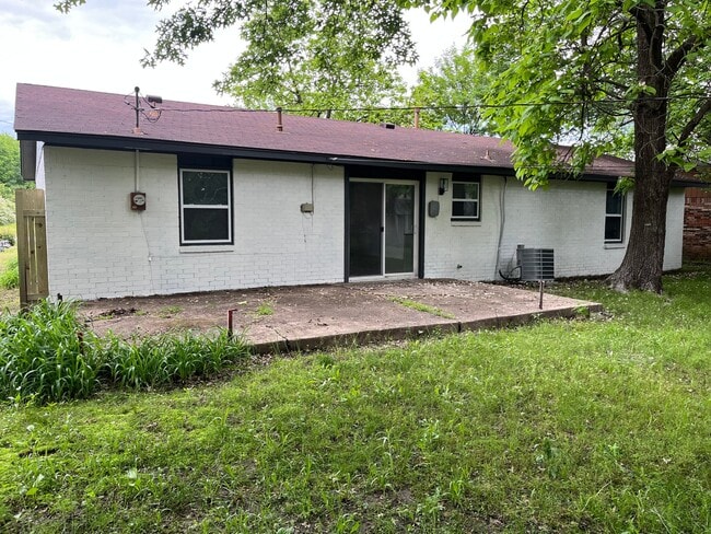 Photo - 407 SW 4th St