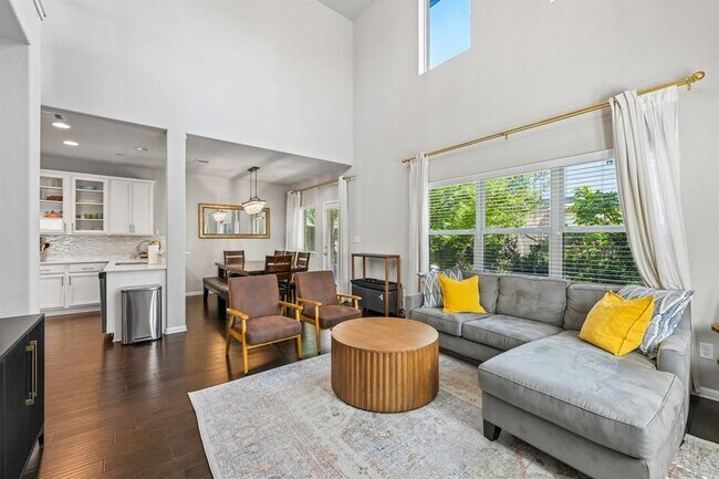 Photo - 2304 S Lakeline Blvd Unit 251