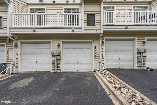Photo - 13624 Dover Cliffs Pl