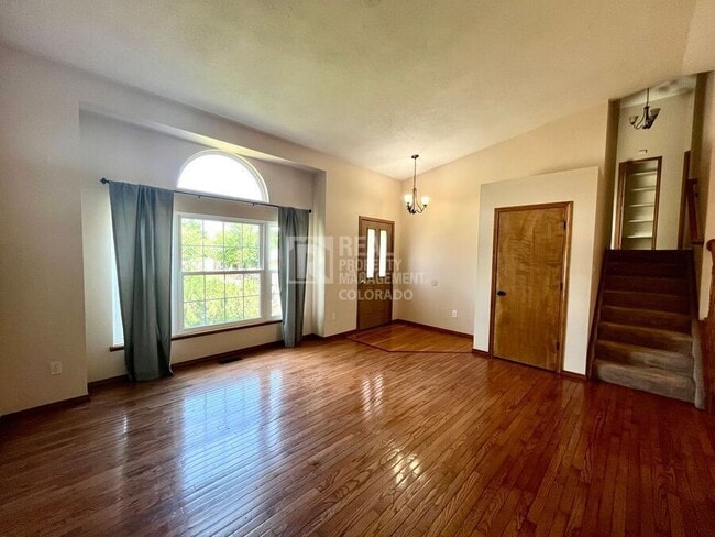 Photo - 1313 Coolcrest Dr