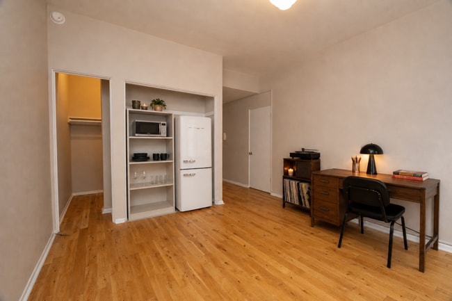 Photo - Beverly Alder Apartments