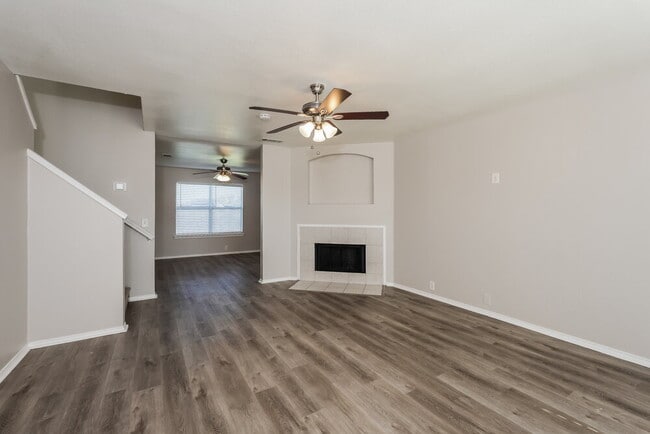 Photo - 231 Tulane Dr