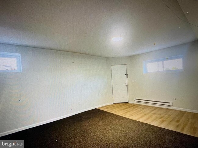 Photo - 401 Blue Bell Rd