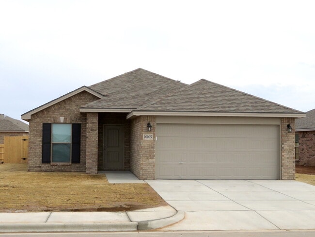 Building Photo - Stunning House Located Minutes From Elementary & Close Access To Marsha Sharp Fwy!