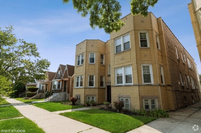 Building Photo - 5321 W Cornelia Ave Unit 2 Rental