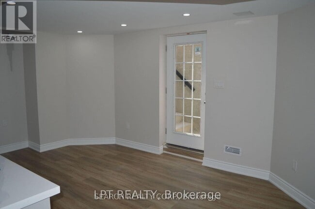 Photo - 795 Bessy Trail