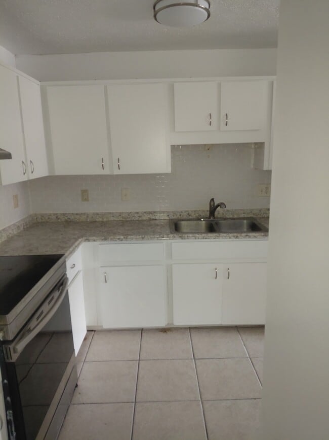 6436 Pennsylvania Ave Unit 6436 Pennsylvania Apt 8