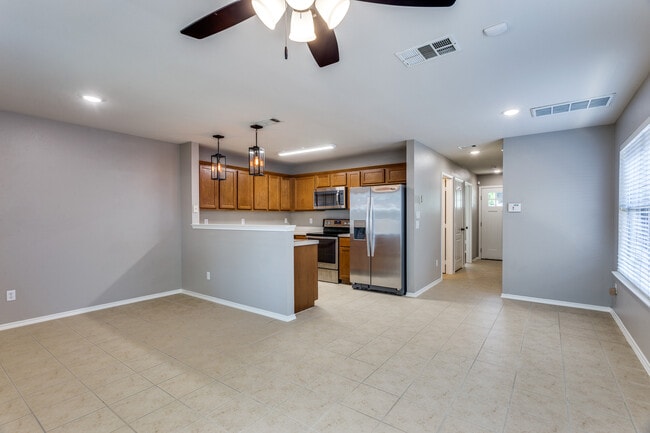 Photo - 3129 Lubbock Ave