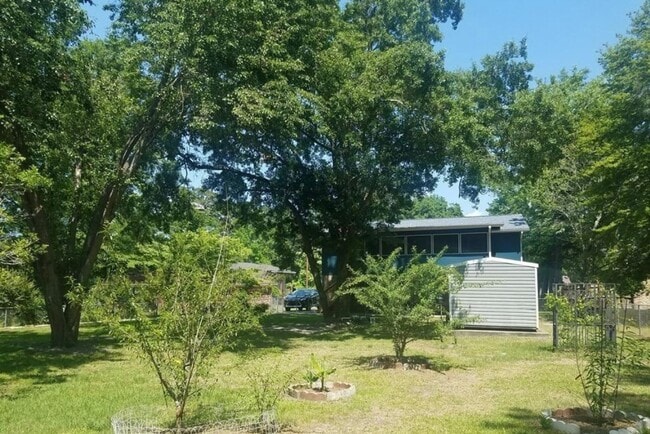 Photo - 603 Maxwell St