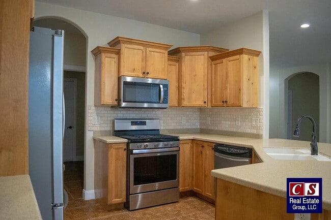 Photo - 388 N 3380 W