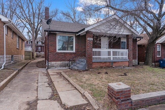 Photo - 8212 Toddy Ave