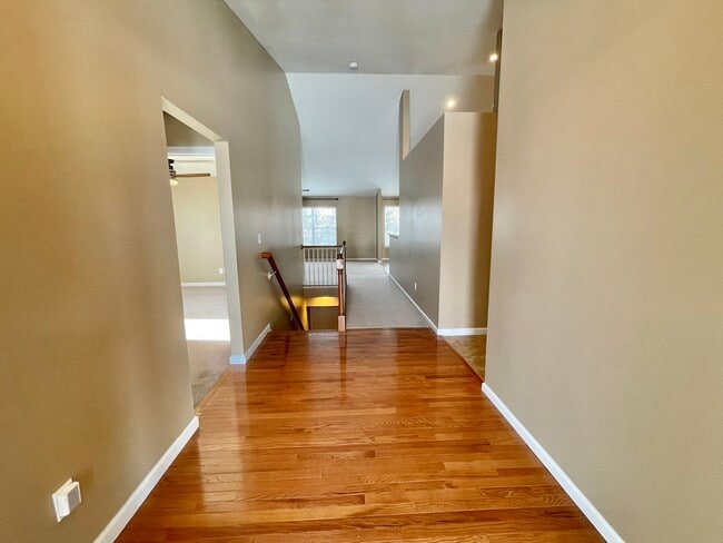 Photo - 405 Summer Fair Ct