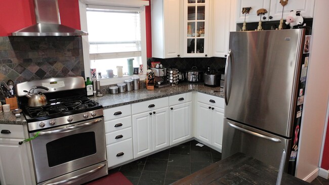 Photo - 83 Vernon St