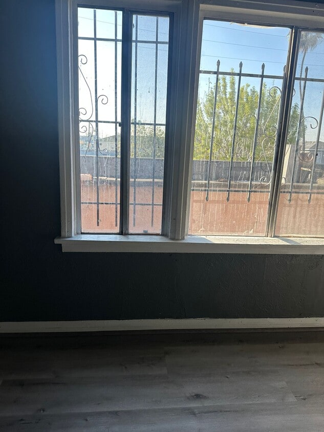 Photo - 4524 Avalon Blvd (Los Angeles, CA)