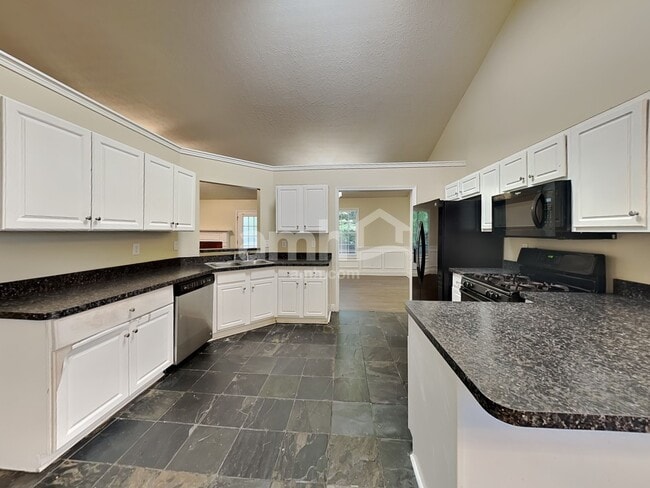 Photo - 2710 Meadow Gate Way