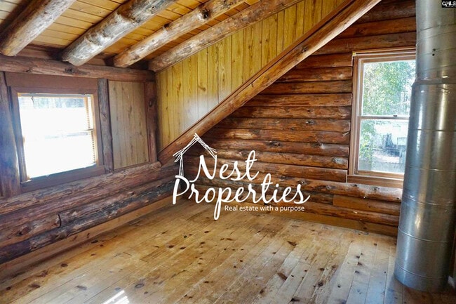 Photo - 1974 Hollands Landing Rd