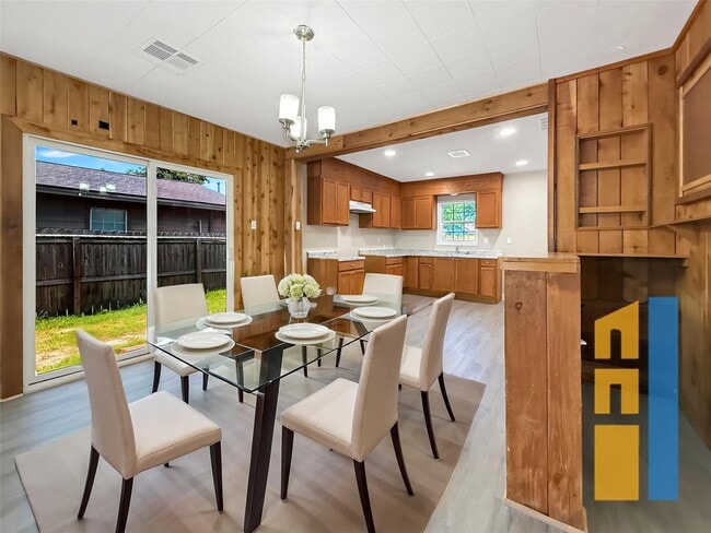 Photo - 304 Stimson St