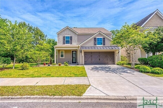 Building Photo - Spacious Home on a Corner Lot in Heritage ...