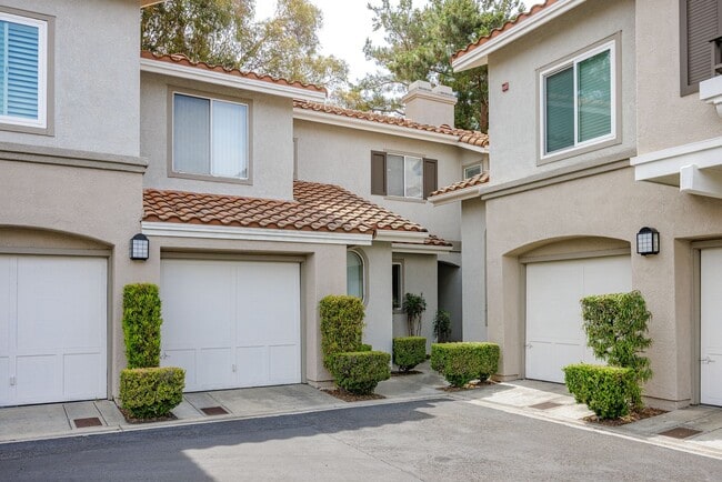 Charming Ground-Level Condo in California ... - Charming Ground-Level Condo in California ...