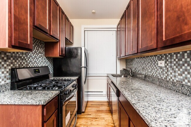 Photo - 1033 Dempster Street