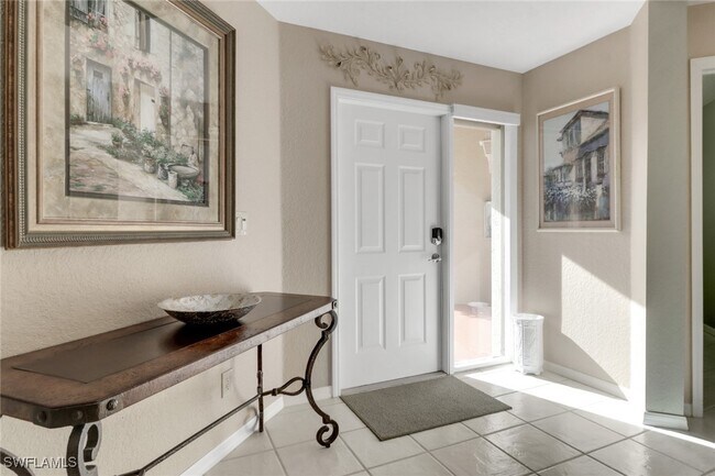 Photo - 5325 Andover Dr Unit 101