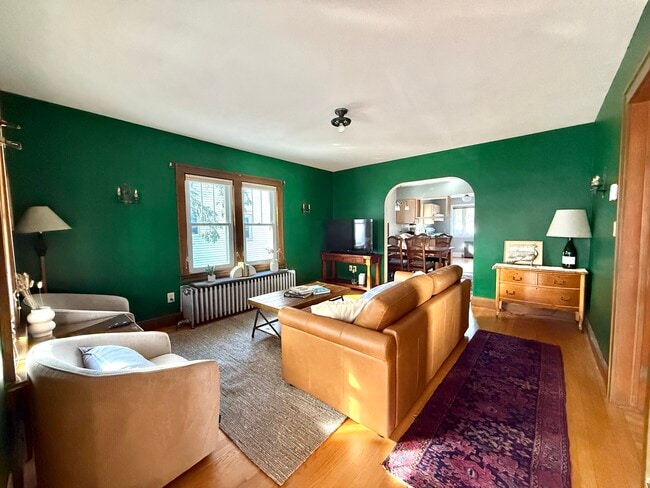 Photo - 5 Franklin St